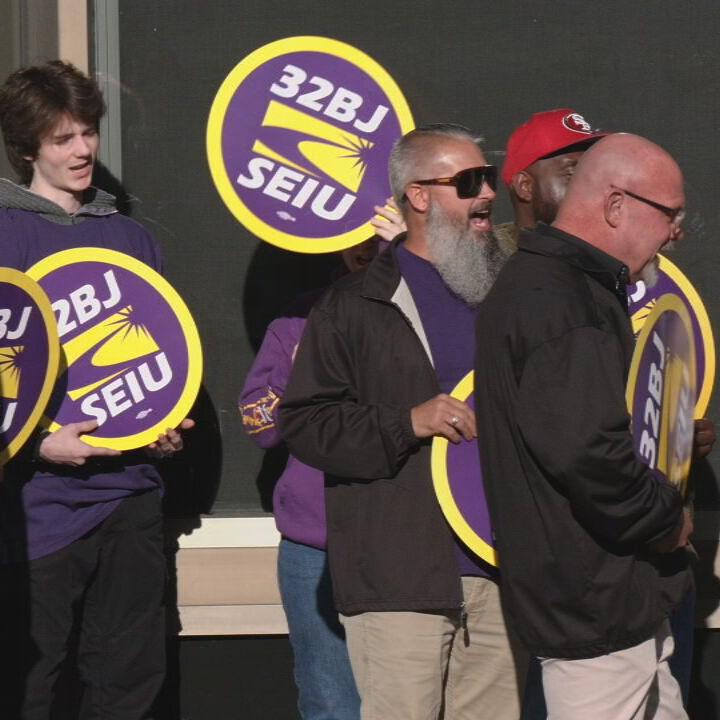 Louisville housing employees rally for new contract